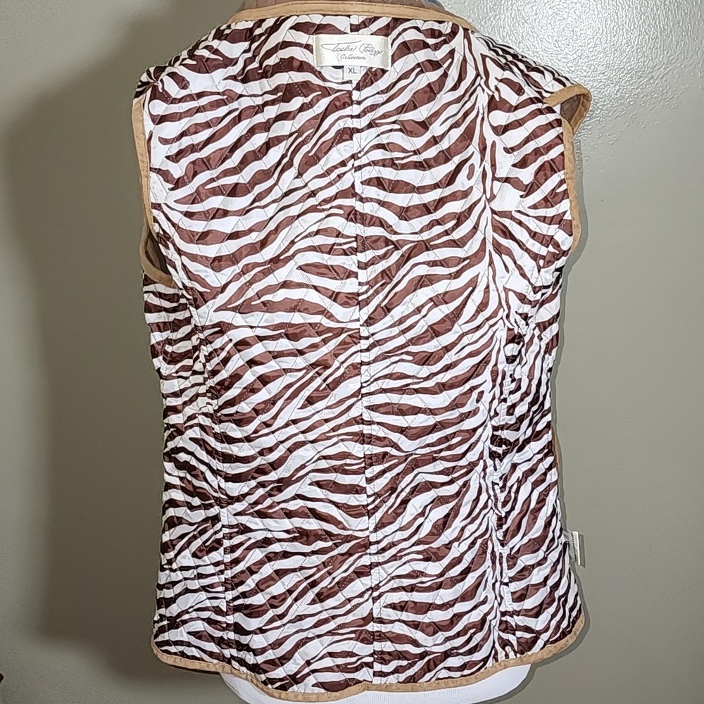Tasha Polizzi Collection Vest Size‎ XL Quilted - Picture 16 of 16